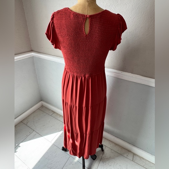 Smocked Maxi Dress - Picture 2 of 6